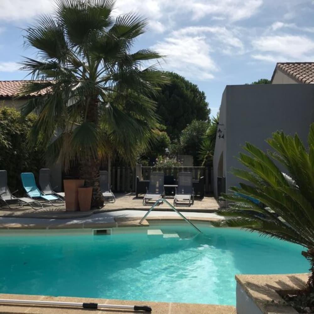 Hotel Le Medieval Aigues-Mortes Luaran gambar