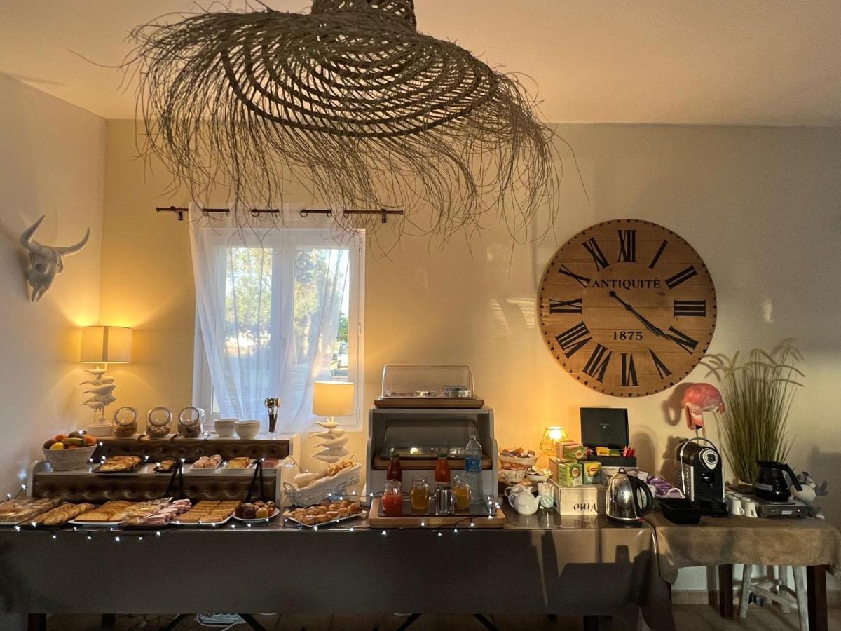 Hotel Le Medieval Aigues-Mortes Luaran gambar