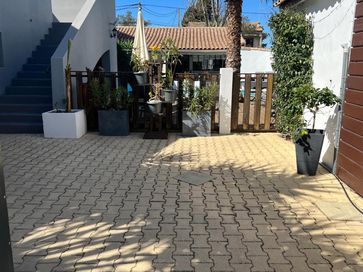Hotel Le Medieval Aigues-Mortes Luaran gambar
