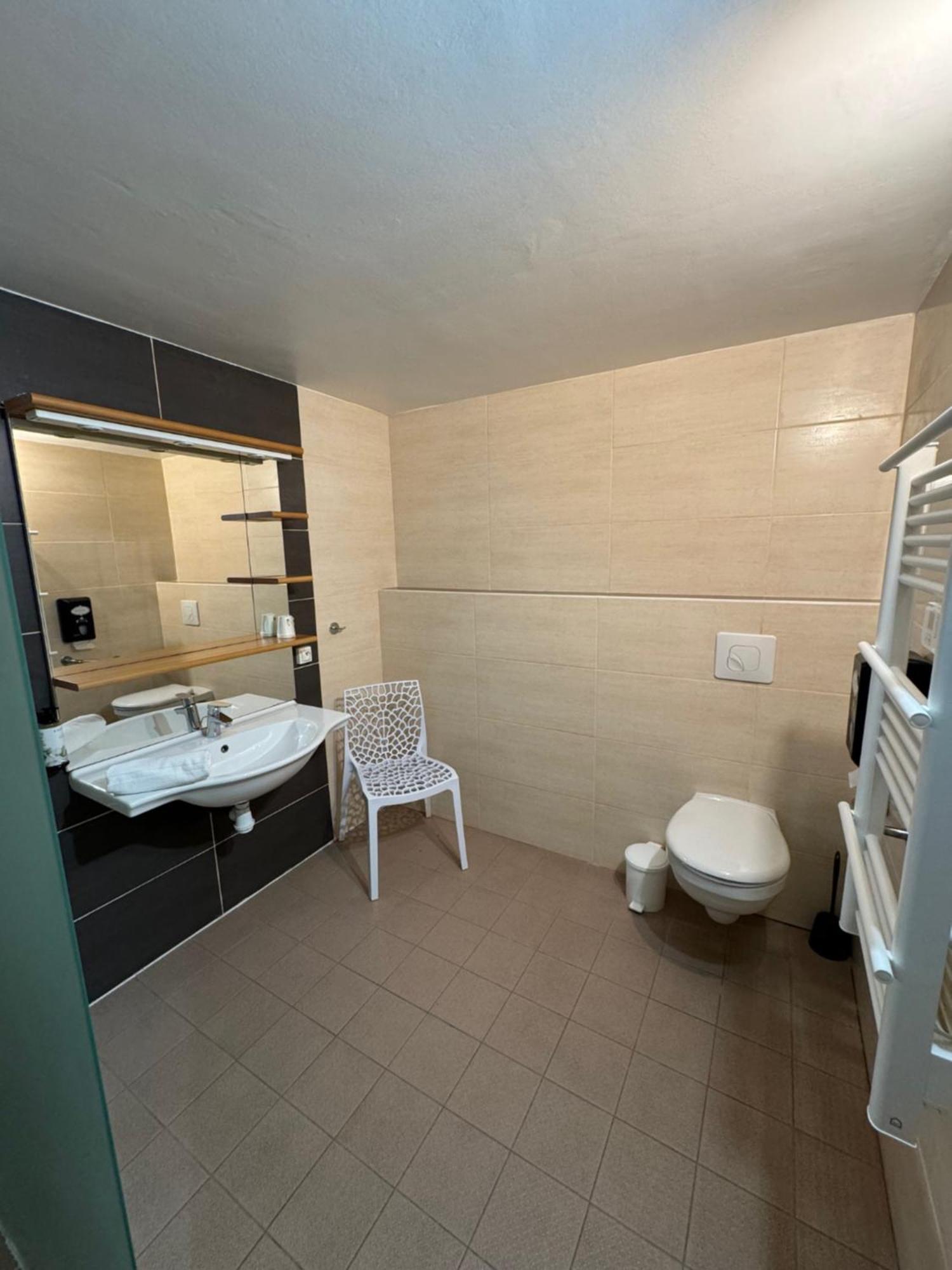 Hotel Le Medieval Aigues-Mortes Luaran gambar